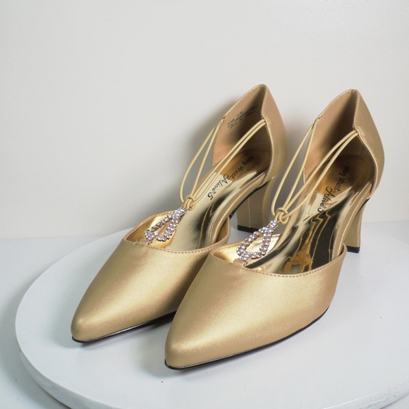 easy street gold shoes